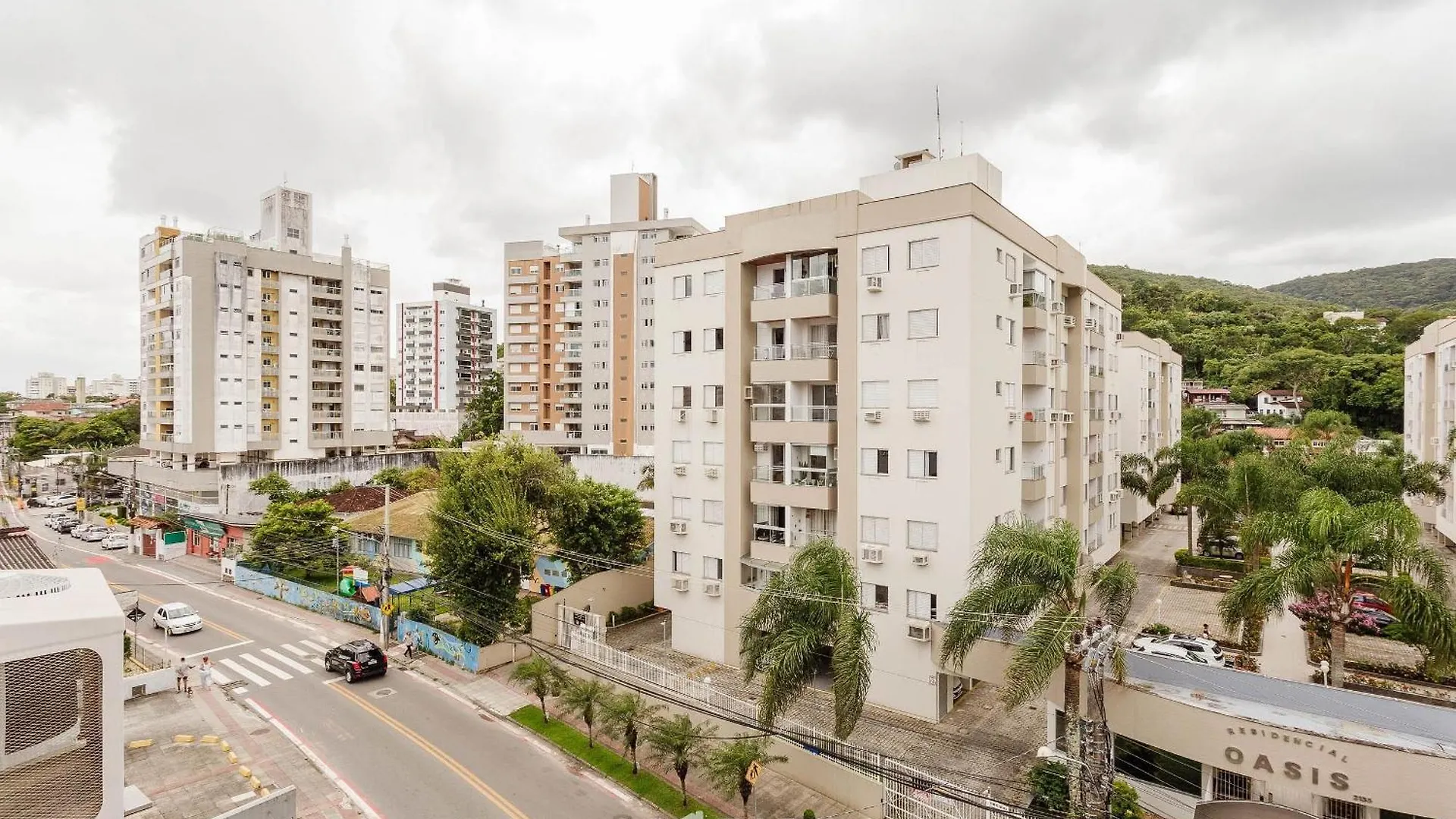 Belo Apto C/ Design Moderno 400M Da Udesc - Abz302 Florianopolis Brazil